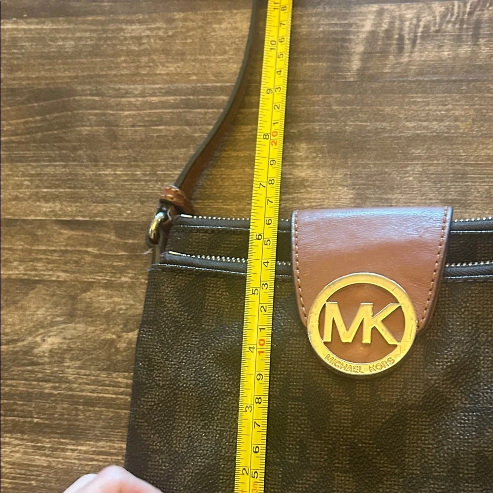 Michael Kors chic crossbody